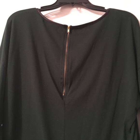 Green Tunic Top - Picture 2 of 2